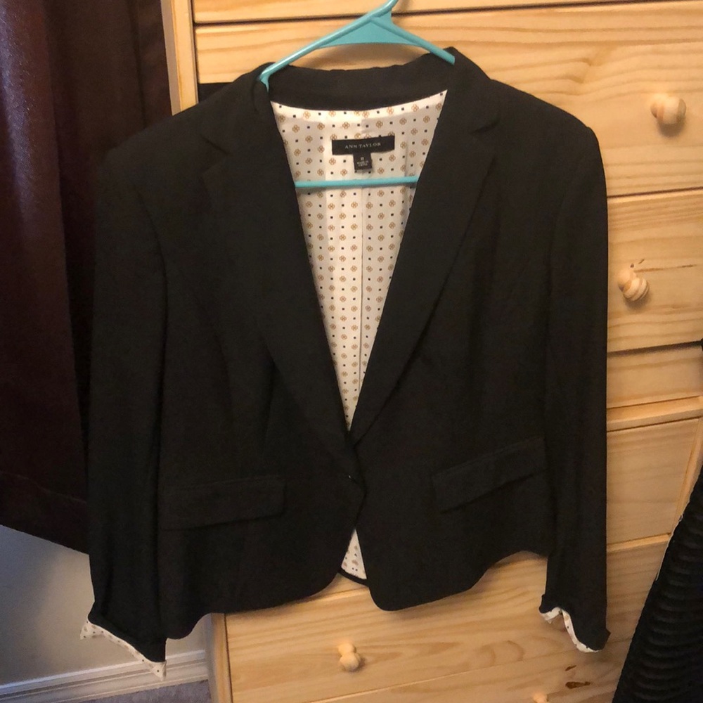 Ann Taylor Black Blazer size 8